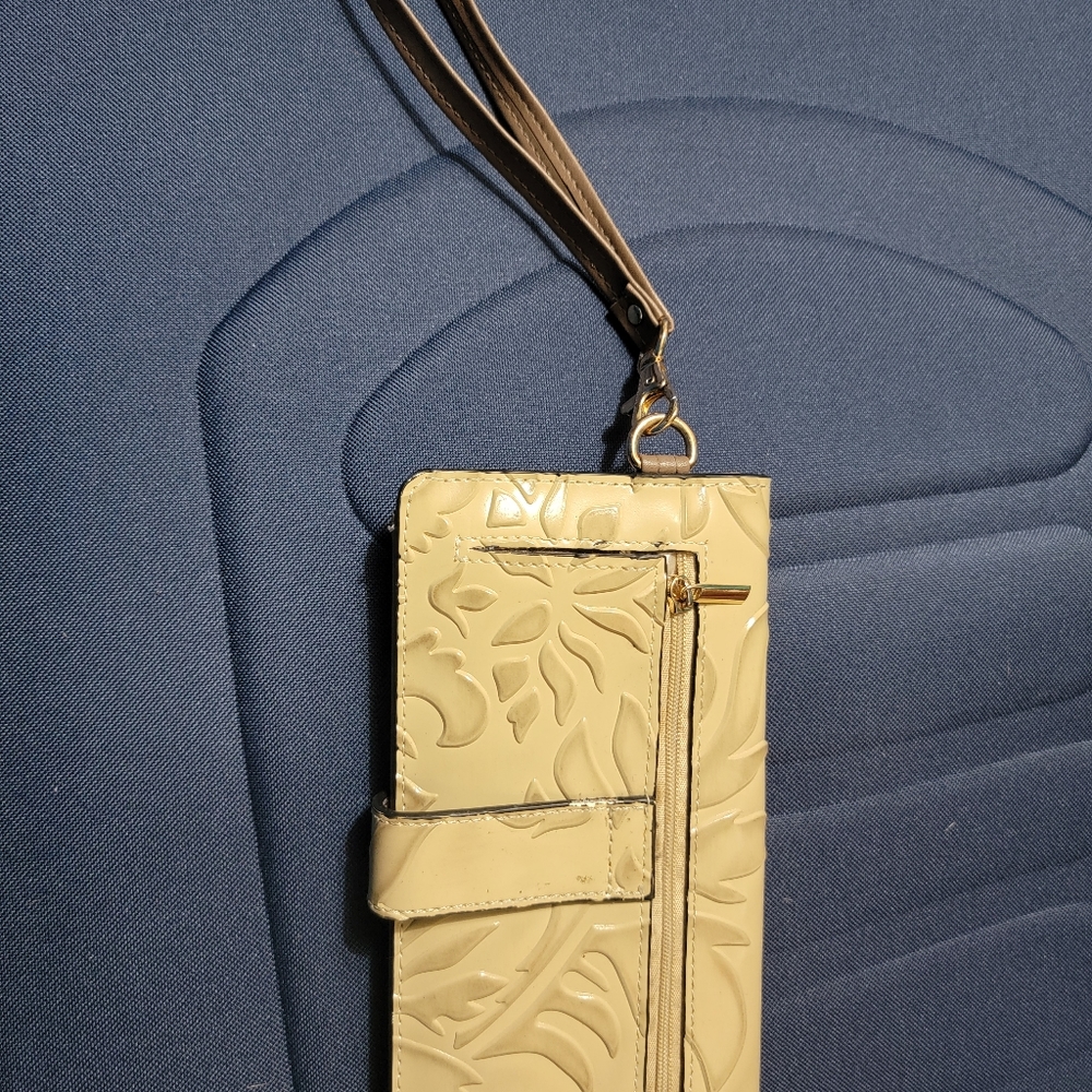 Wallet - Picture 2 of 3